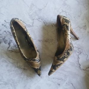 [Nine West] Freda Snake Print Pointy Toe Pumps